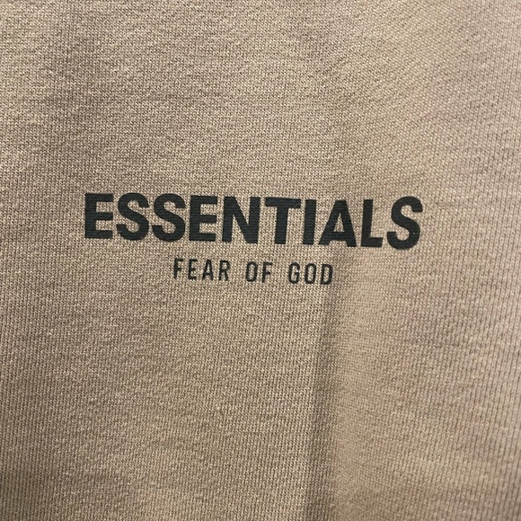 Essential Fear of God Sweatshirt - Picture 2 of 5